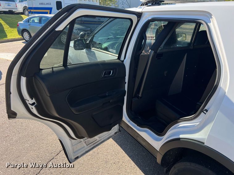 image for item NA9208 2017 Ford Explorer Police Interceptor SUV