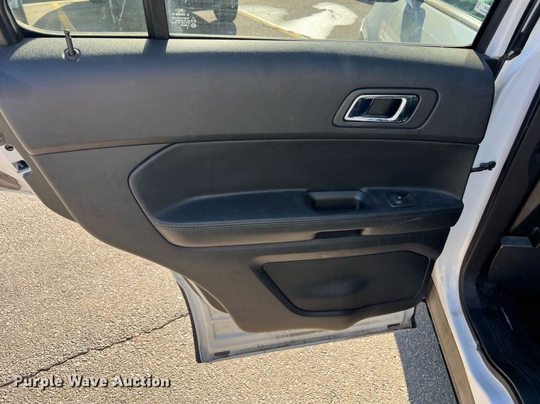 image for item NA9208 2017 Ford Explorer Police Interceptor SUV