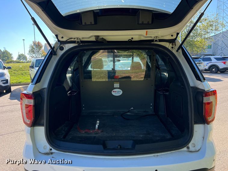 image for item NA9208 2017 Ford Explorer Police Interceptor SUV