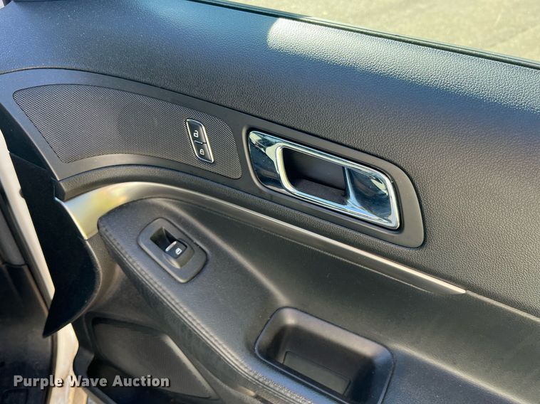 image for item NA9208 2017 Ford Explorer Police Interceptor SUV