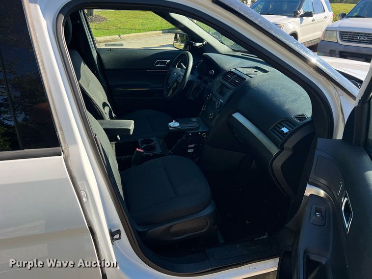 image for item NA9208 2017 Ford Explorer Police Interceptor SUV