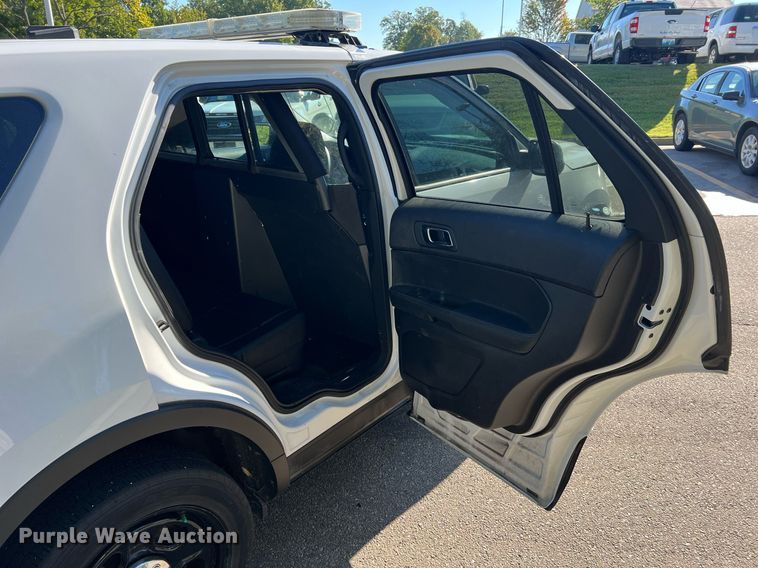 image for item NA9208 2017 Ford Explorer Police Interceptor SUV