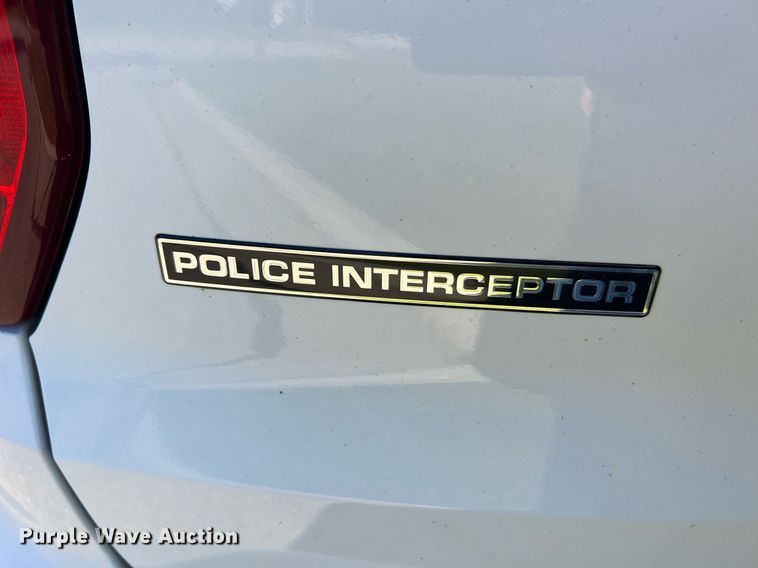 image for item NA9208 2017 Ford Explorer Police Interceptor SUV