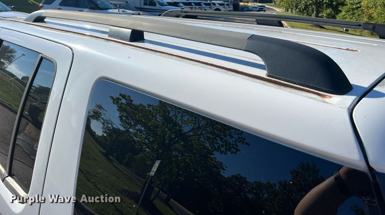 image for item NA9209 2004 Ford Explorer SUV