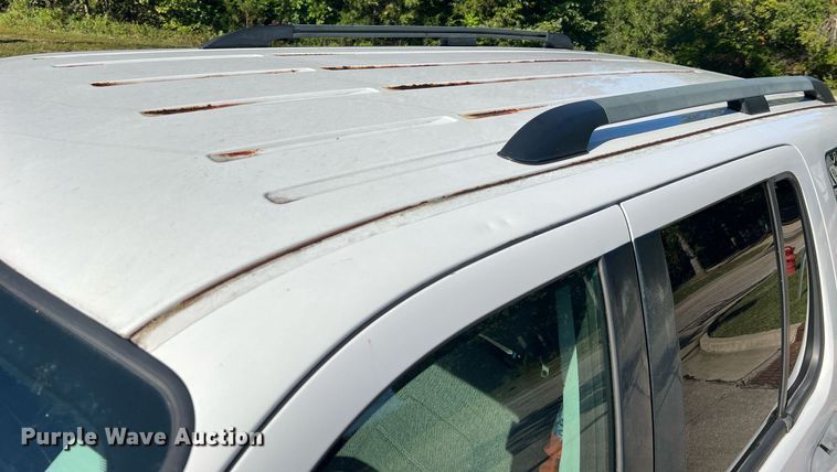 image for item NA9209 2004 Ford Explorer SUV