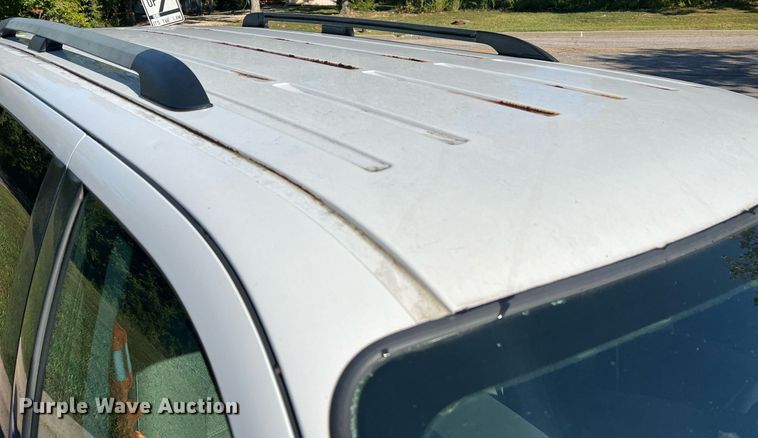 image for item NA9209 2004 Ford Explorer SUV