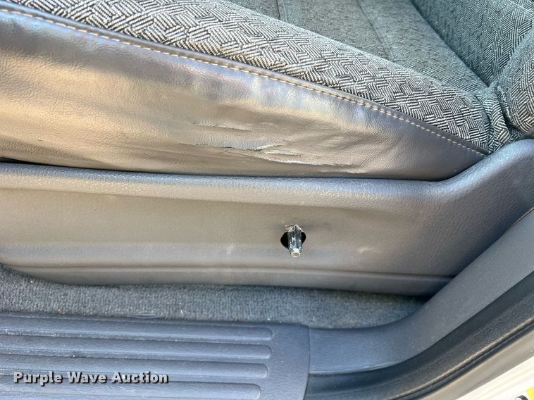 image for item NA9209 2004 Ford Explorer SUV