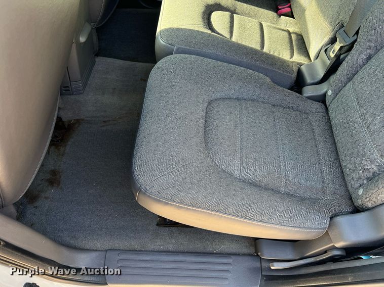 image for item NA9209 2004 Ford Explorer SUV