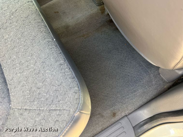 image for item NA9209 2004 Ford Explorer SUV