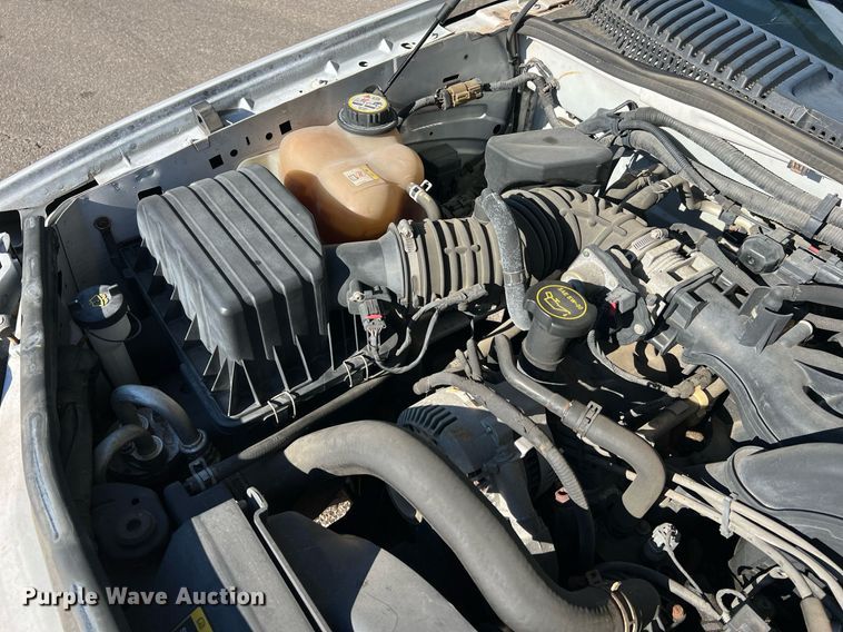 image for item NA9209 2004 Ford Explorer SUV