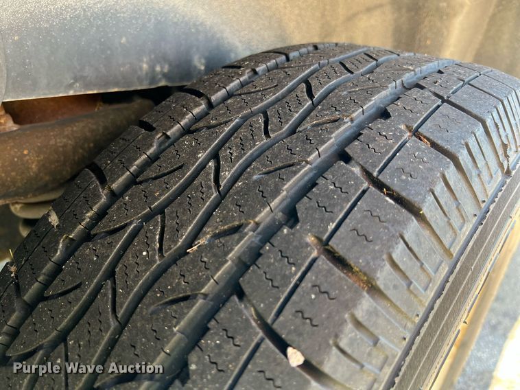 image for item NA9209 2004 Ford Explorer SUV