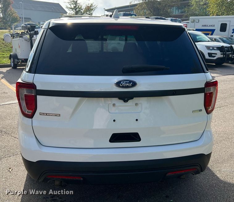 image for item NA9210 2016 Ford Explorer Police Interceptor SUV