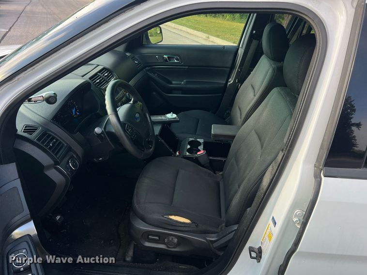 image for item NA9210 2016 Ford Explorer Police Interceptor SUV