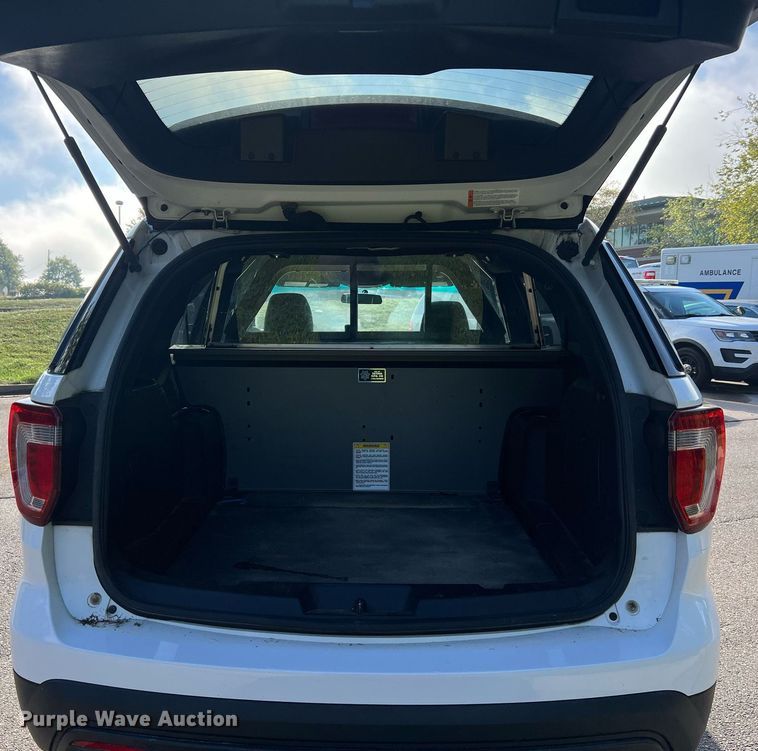 image for item NA9210 2016 Ford Explorer Police Interceptor SUV