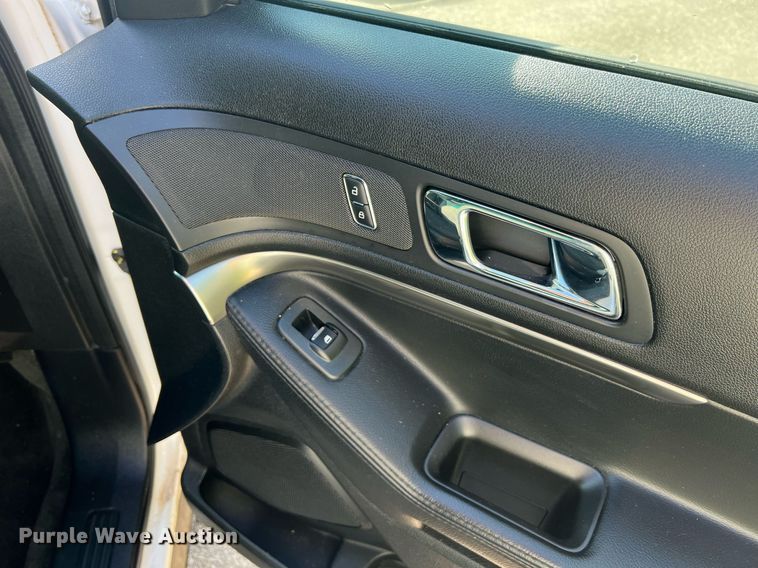 image for item NA9210 2016 Ford Explorer Police Interceptor SUV