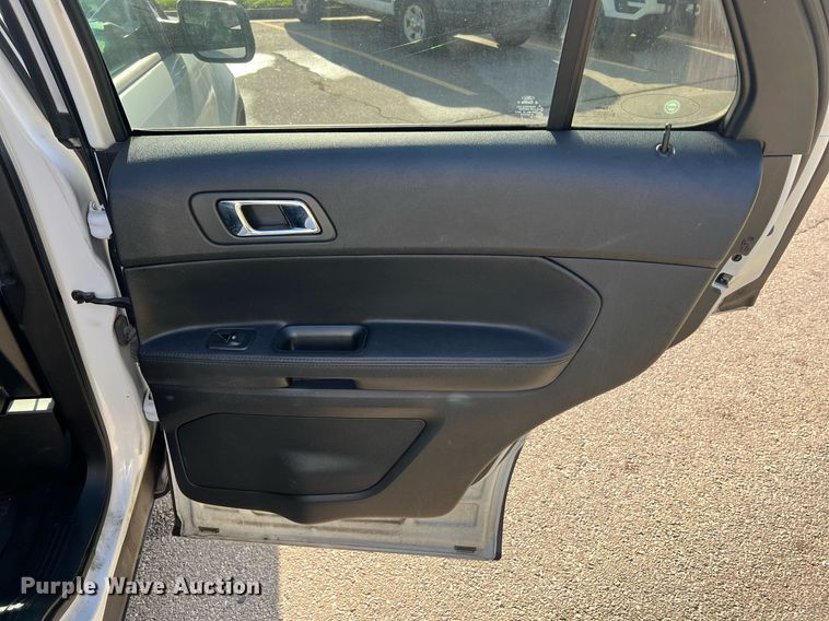 image for item NA9210 2016 Ford Explorer Police Interceptor SUV