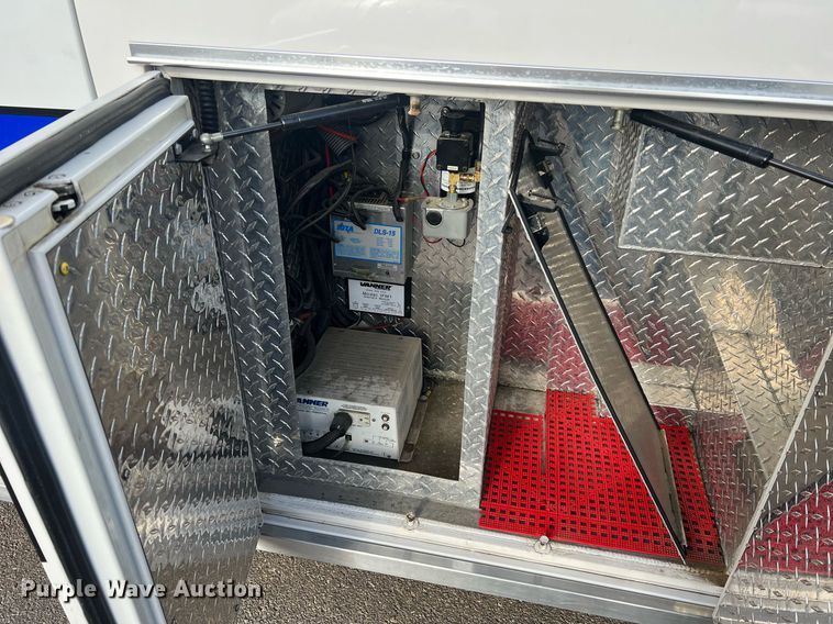 image for item NA9212 2010 Ford E450 ambulance