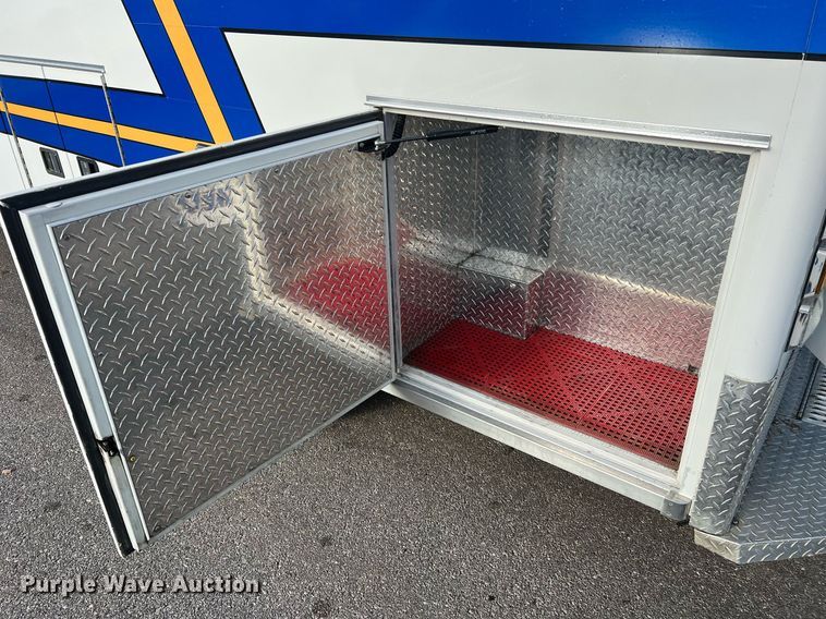 image for item NA9212 2010 Ford E450 ambulance