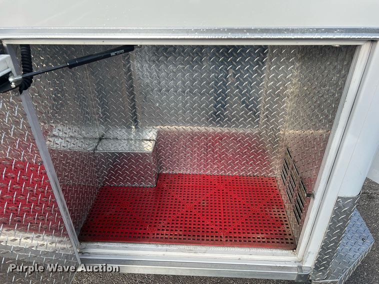 image for item NA9212 2010 Ford E450 ambulance