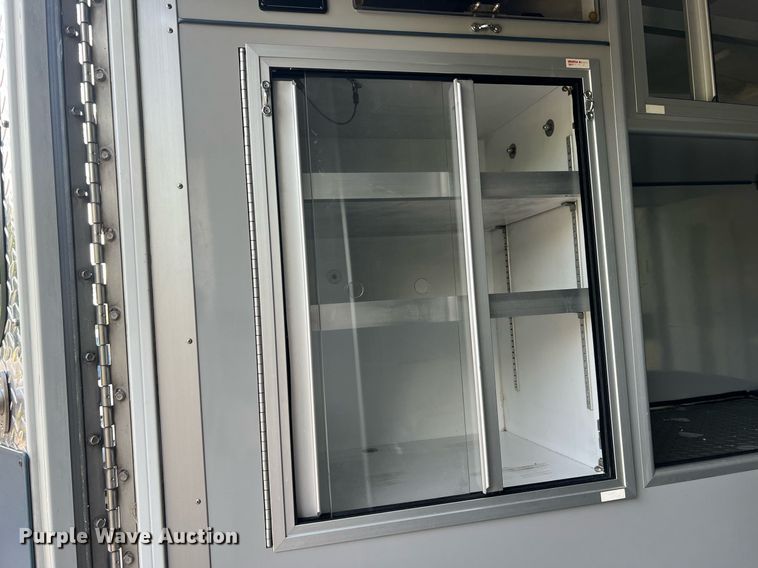 image for item NA9212 2010 Ford E450 ambulance