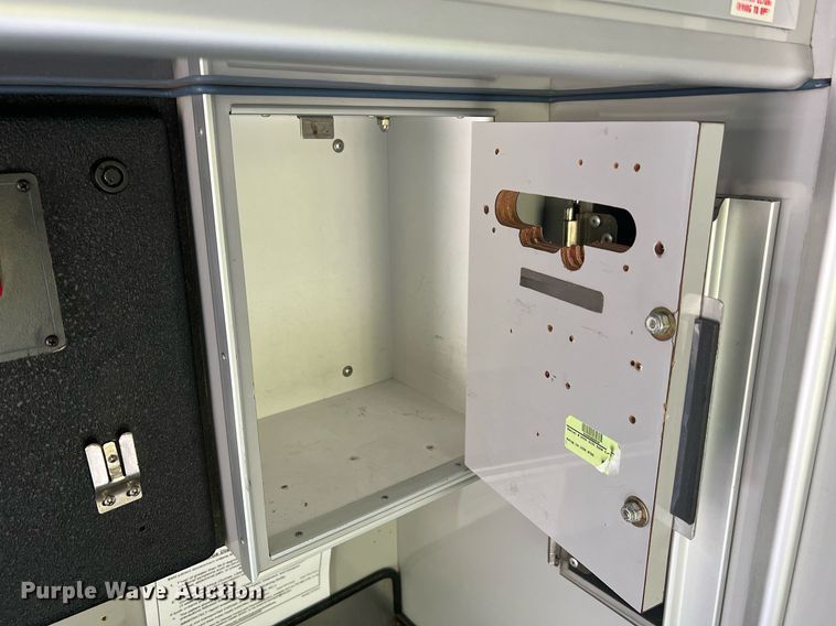 image for item NA9212 2010 Ford E450 ambulance