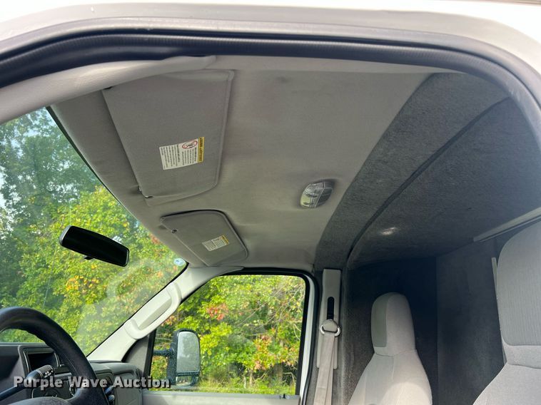 image for item NA9212 2010 Ford E450 ambulance