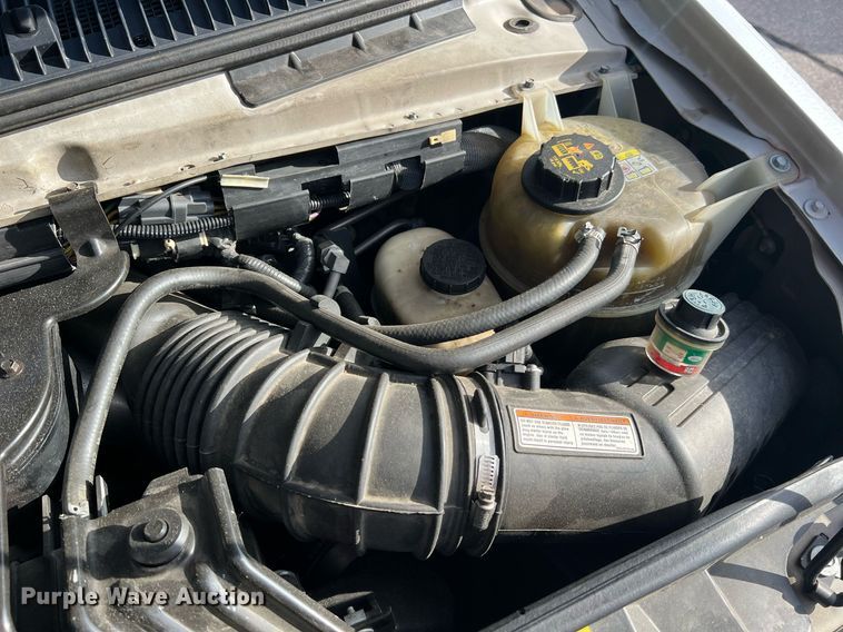 image for item NA9212 2010 Ford E450 ambulance