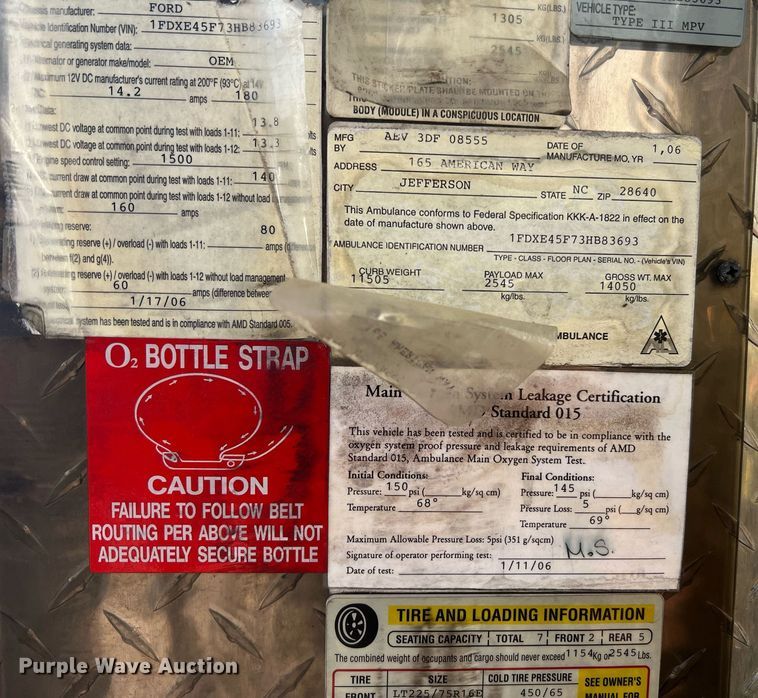 image for item NA9212 2010 Ford E450 ambulance