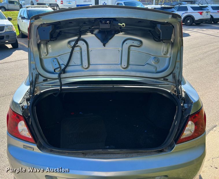 image for item NA9213 2007 Chrysler Sebring 