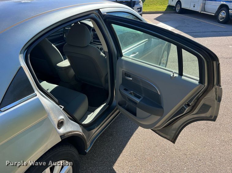 image for item NA9213 2007 Chrysler Sebring 