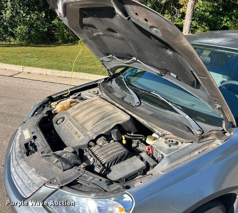 image for item NA9213 2007 Chrysler Sebring 