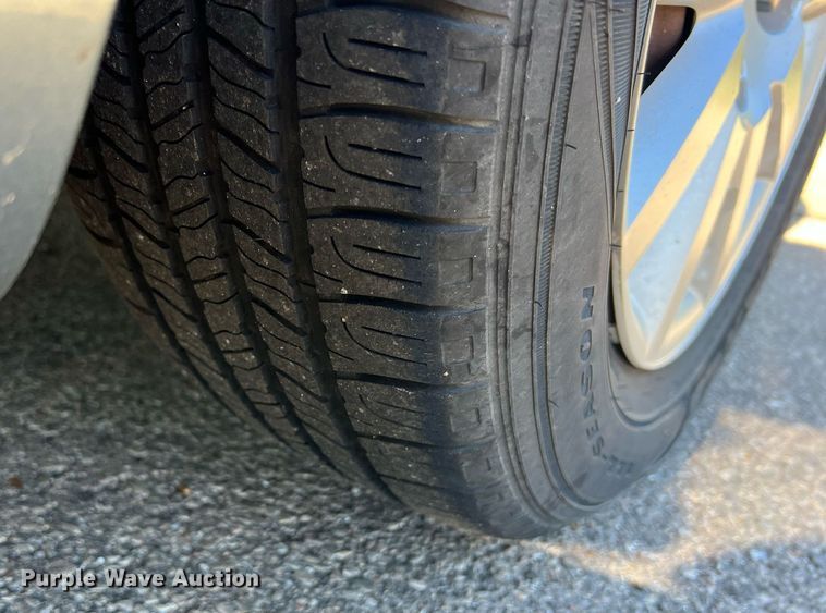 image for item NA9213 2007 Chrysler Sebring 