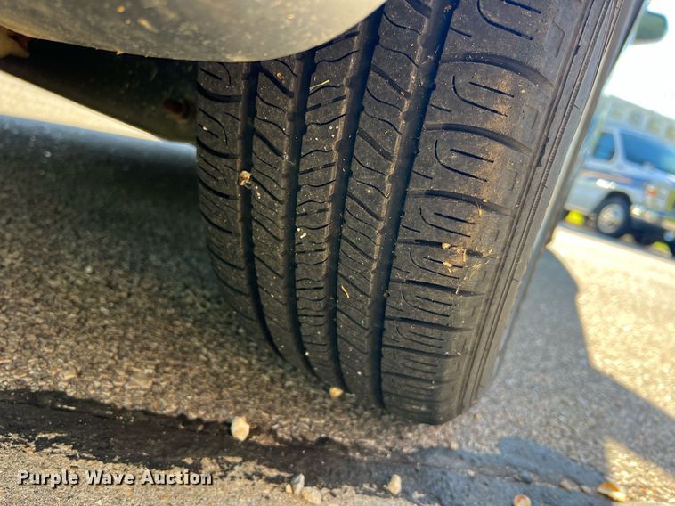 image for item NA9213 2007 Chrysler Sebring 