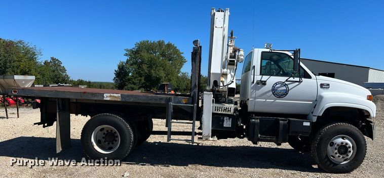 image for item NA9219 1999 Chevrolet C6500  crane truck