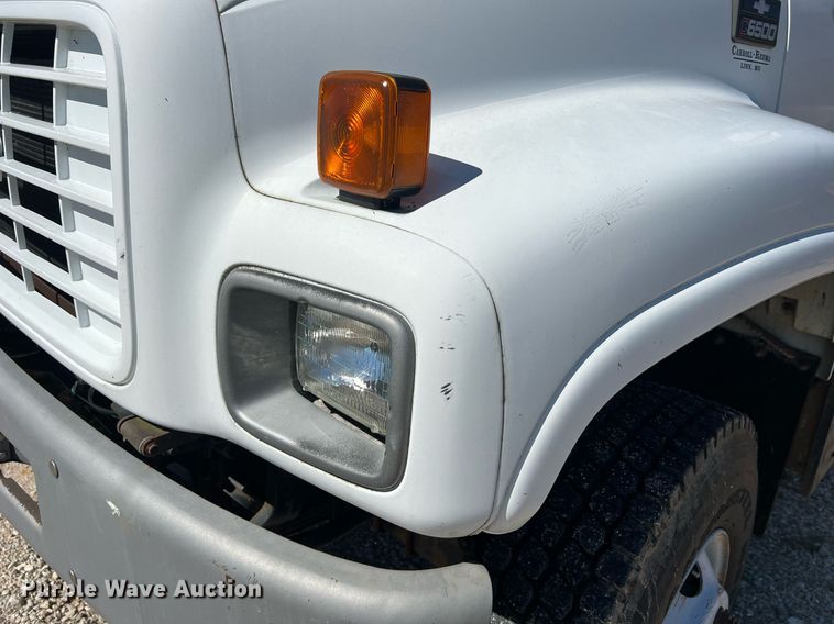 image for item NA9219 1999 Chevrolet C6500  crane truck