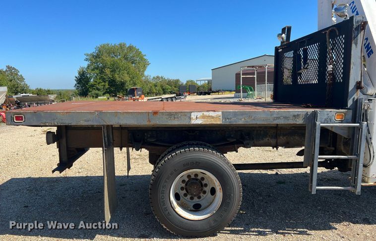 image for item NA9219 1999 Chevrolet C6500  crane truck