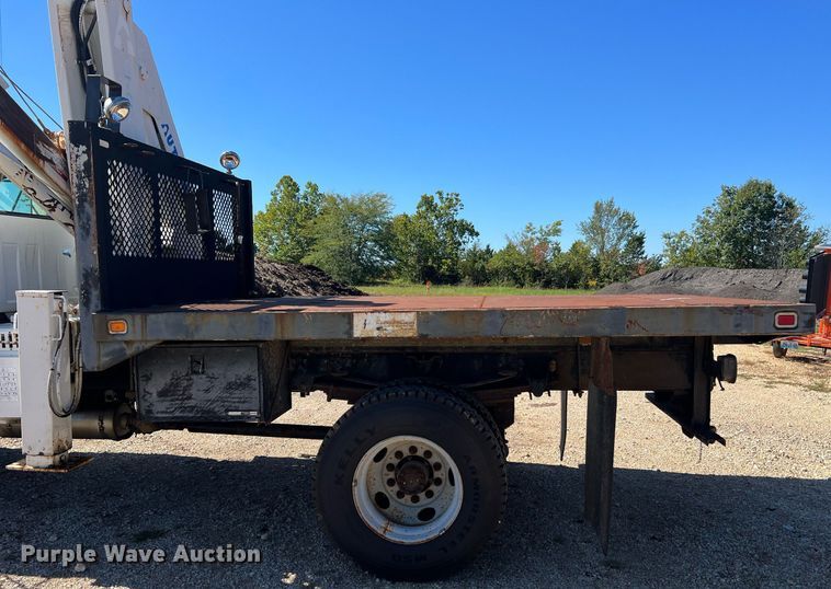 image for item NA9219 1999 Chevrolet C6500  crane truck