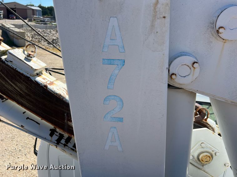 image for item NA9219 1999 Chevrolet C6500  crane truck