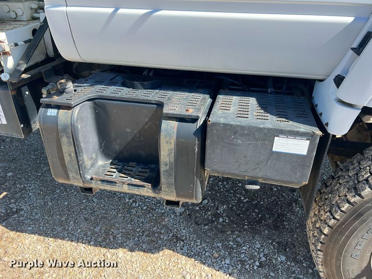 image for item NA9219 1999 Chevrolet C6500  crane truck