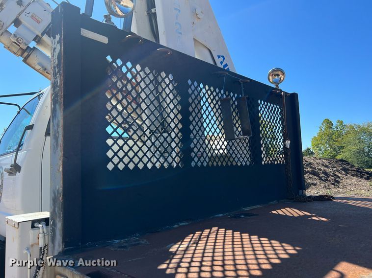 image for item NA9219 1999 Chevrolet C6500  crane truck