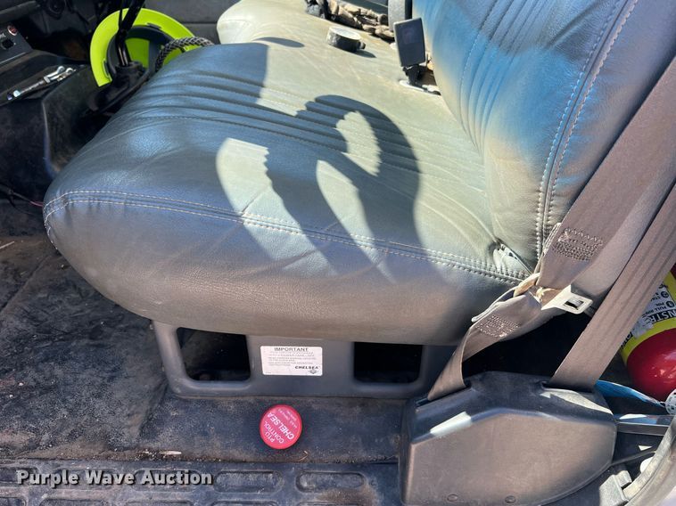 image for item NA9219 1999 Chevrolet C6500  crane truck