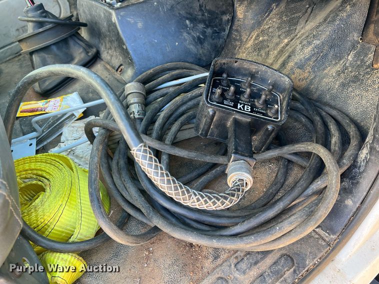 image for item NA9219 1999 Chevrolet C6500  crane truck