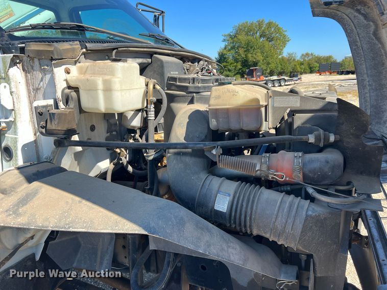 image for item NA9219 1999 Chevrolet C6500  crane truck