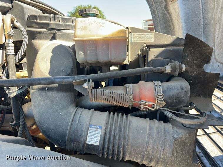 image for item NA9219 1999 Chevrolet C6500  crane truck