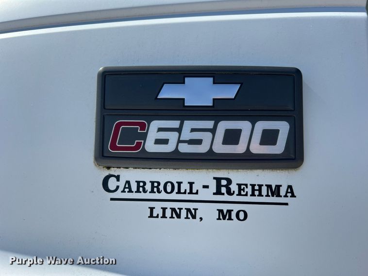 image for item NA9219 1999 Chevrolet C6500  crane truck