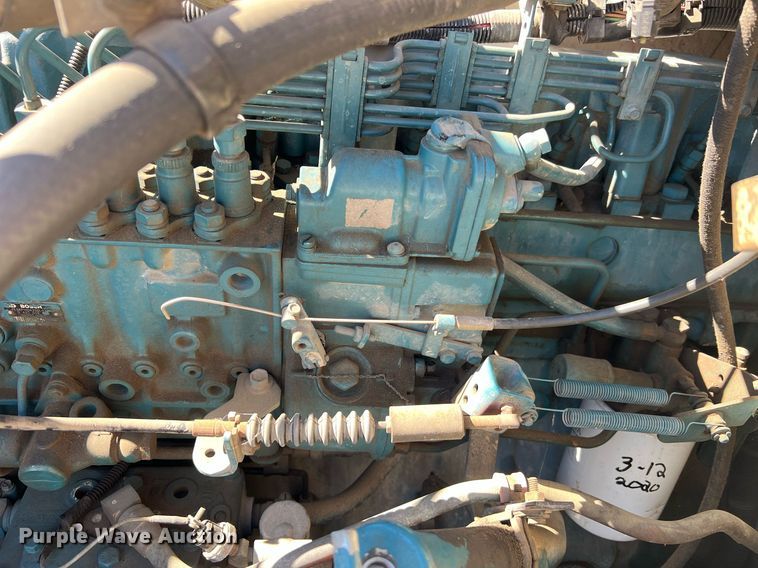 image for item NA9220 1996 International 4900  tank truck