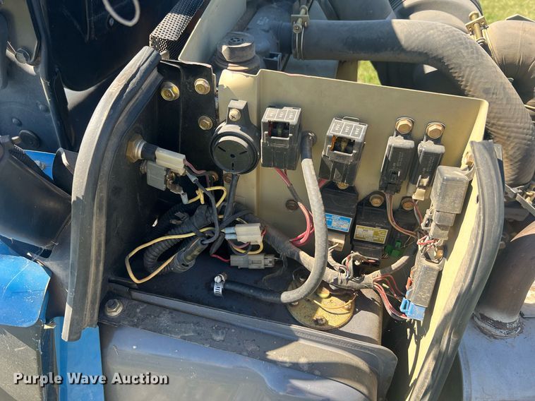 image for item NA9228 New Holland MC35  lawn mower