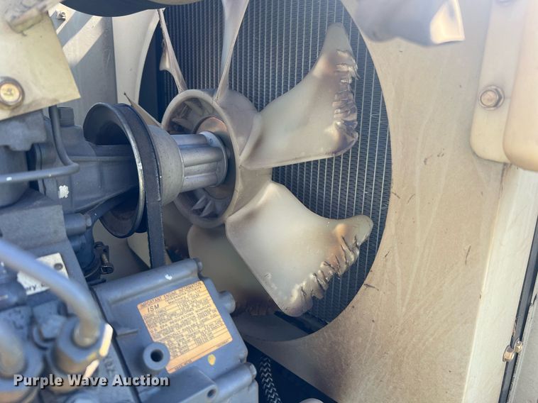 image for item NA9228 New Holland MC35  lawn mower