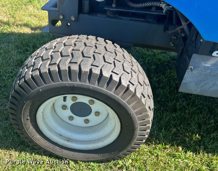 image for item NA9228 New Holland MC35  lawn mower