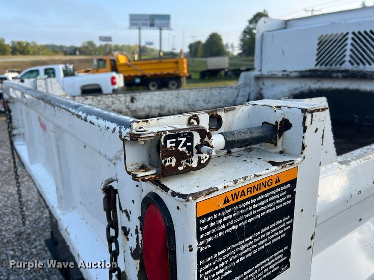 image for item NA9248 2009 Dodge  Ram 5500  Quad Cab dump truck